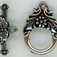 94-6028-12 Garland Toggle Antique Silver Height: 18mm Width: 12.5mm