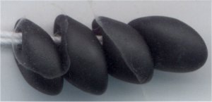 lma-0401-f - 4x7mm Long Magatama - Matte Black-  (tube)