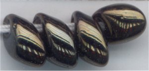 lma-0458 - 4x7mm Long Magatama - Metallic Brown Iris (tube)