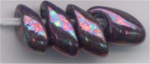 lma-0460 - 4x7mm Long Magatama - Metallic Raspberry (tube)